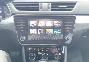 Skoda Superb III Liftback Facelifting 2.0 TSI 190KM 2022 Skoda Superb Ambition 2.0 TSI 190 KM DSG ASO Podgrz.fotele 2.0 190KM, zdjęcie 14