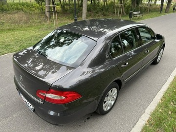 Skoda Superb II Sedan 1.8 TSI 160KM 2011 Škoda Superb Skoda Superb 1.8 TSI Elegance 160, zdjęcie 9