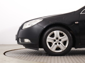 Opel Insignia I Sports Tourer 2.0 CDTI ECOTEC 160KM 2010 Opel Insignia 2.0 CDTI, Navi, Klima, Klimatronic, zdjęcie 12
