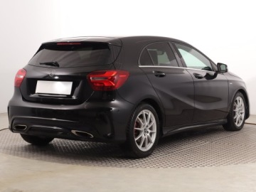 Mercedes Klasa A W176 Hatchback 5d Facelifting 200 156KM 2017 Mercedes A A 200, Automat, Skóra, Navi, Klima, zdjęcie 4
