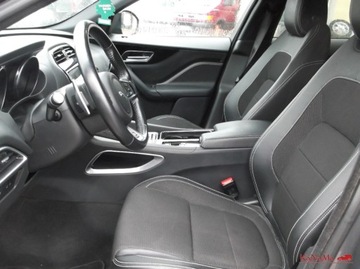 Jaguar F-Pace SUV 3.0 TDV6 300KM 2018 Jaguar F-Pace 3,0 D tylko 43t.km. R-SPORT 300KM kamera pdc 3.0 Diesel, zdjęcie 7