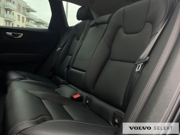Volvo XC60 II 2023 Volvo XC 60 FV23% B4B Plus Dark LED Panorama Wenty, zdjęcie 15