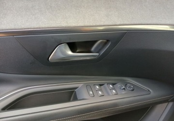 Peugeot 3008 II Plug-In Hybrid HYbrid4 300 PHEV 300KM 2020 Peugeot 3008 136 1.6 Hybrid4 PHEV GT PACK 300 KM 4x4 AUTOMAT I wl. FV23, zdjęcie 25