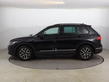 Volkswagen Tiguan II SUV 1.5 TSI EVO 150KM 2020 VW Tiguan 1.5 TSI, Salon Polska, Serwis ASO, DSG, zdjęcie 2