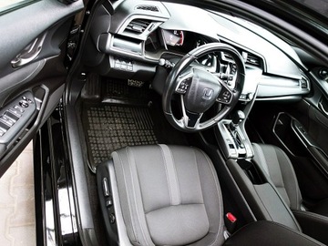 Honda Civic X Hatchback 5d Facelifting 1,5 VTEC TURBO 182KM 2020 Honda Civic AUTOMAT+EL.DACH Kraj 1wł BEZWYPAD, zdjęcie 16