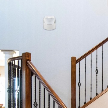 Выключатель света с датчиком движения IP65