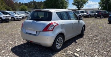 Suzuki Swift V Hatchback 3d Facelifting 1.2 VVT 94KM 2016 Suzuki Swift 1.2B 94KM zadbany zarejestrowany ksiazka salon Polska 1.2, zdjęcie 3