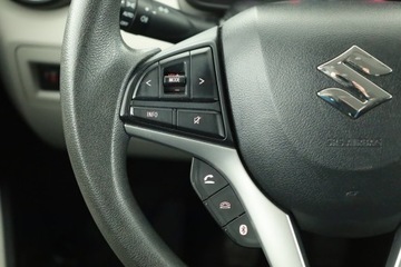 Suzuki Ignis III Crossover 1,2 DUALJET 90KM 2018 Suzuki Ignis 1.2 AllGrip, Salon Polska, zdjęcie 14