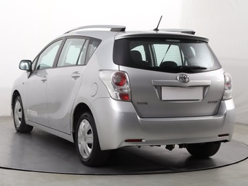 Toyota Verso Minivan 2.0 D-4D 126KM 2009 Toyota Verso 2.0 D-4D, Klima, Tempomat, zdjęcie 3