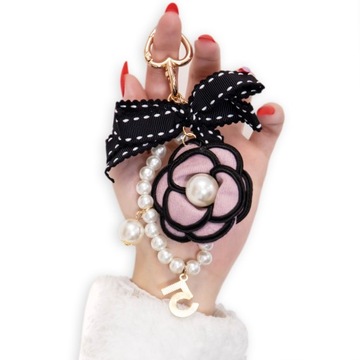 ZAWIESZKA BRELOK KORALICZKI QUICK DO ETUI TELEFONU RÓŻA RÓŻOWA Z PEREŁKAMI