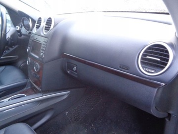 MERCEDES GL ML W164 164 KONZOLA DESKA KŮŽE AIRBAG