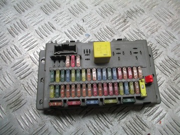 SKRZYNKA BEZPIECZNIKÓW ROVER 75 2.0CDTI 518174503