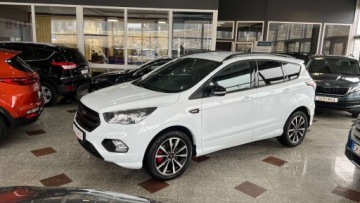 Ford Kuga II SUV Facelifting 2.0 TDCi 150KM 2019 Ford Kuga Ford Kuga 2.0 TDCi ST-LINE Nawigacja Kamera Full led MOZLIWA ZAM