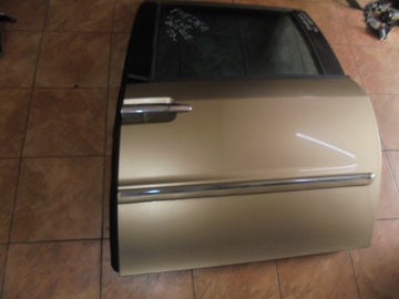 DVEŘE LEVÉ BOČNÍ LANCIA PHEDRA 2.2HDI 03R.