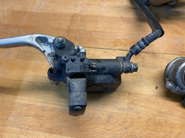 Передний тормоз в сборе для Honda VT 750 c2.