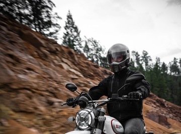 SENA SPIDER-ST1 МОТОЦИКЛ ИНТЕРКОМ 8КМ 2 ШЛЕМА