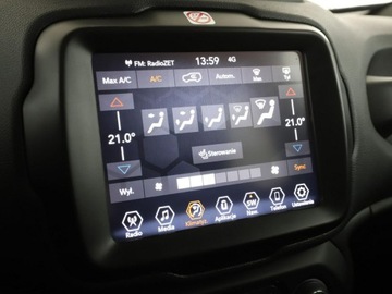 Jeep Renegade SUV Plug-In Seria 2/3 1.3 Turbo 4xe PHEV 240KM 2022 Jeep Renegade 1.3 T4 4xe Plug-in Hybrid Nawigacja, zdjęcie 28