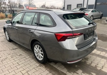 Skoda Octavia IV 2024 Skoda Octavia 1.5 TSI 115 KM LED Virtual cockpit podgrzewane fotele 1.5, zdjęcie 4