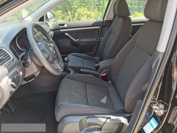 Volkswagen Golf VI Variant 1.6 TDI-CR DPF BlueMotion 105KM 2011 Volkswagen Golf 1.6 TDI CR 105KM # 1 właściciel, zdjęcie 6