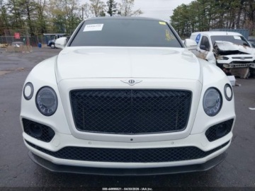Bentley Bentayga 2018 Bentley Bentayga W12 2018 6.8 Benzyna 608KM, zdjęcie 7