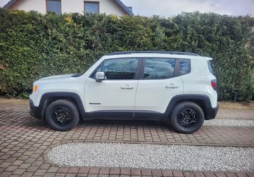 Jeep Renegade SUV 1.6 E-TorQ 110KM 2017 Jeep Renegade 1.6 Benzyna 110KM, zdjęcie 21