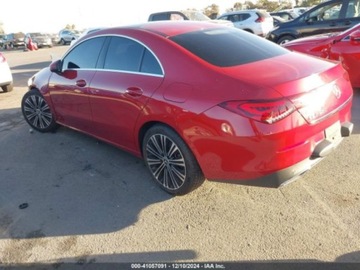 Mercedes CLA C118/X118 2021 Mercedes-Benz CLA 250 2021 2.0l 2.0 Benzyna 221KM, zdjęcie 3