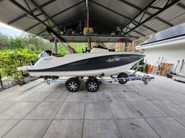 Моторная лодка Quicksilver Activ 605 Sundeck+MERCURY 150 л.с. как новая - выгодная сделка!