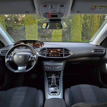 Peugeot 308 II SW Facelifting 1.2 PureTech 130KM 2019 Peugeot 308 T9 1.2 Benzyna PureTech 130 S&amp;S, zdjęcie 32