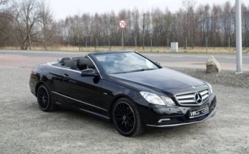 Mercedes Klasa E W212 Limuzyna 350 CGI BlueEFFICIENCY 292KM 2010 Mercedes-Benz Klasa E 350CGI 292KM Kabriolet Avantgarde Super stan Orygina