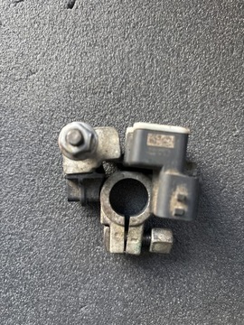 Twingo III klema minusowa 250825784R A4539054500