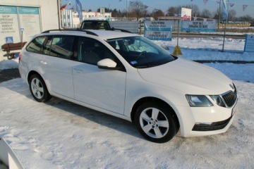Skoda Octavia III Kombi Facelifting 1.6 TDI 115KM 2020 Škoda Octavia Skoda Octavia Ambition DSG F-Vat, zdjęcie 4