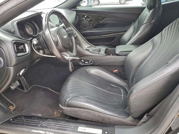 Aston Martin DB11 Coupe 4.0 V8 503KM 2019 Aston Martin DB11 2019 503HP 4.0 Benzyna 503KM, zdjęcie 7