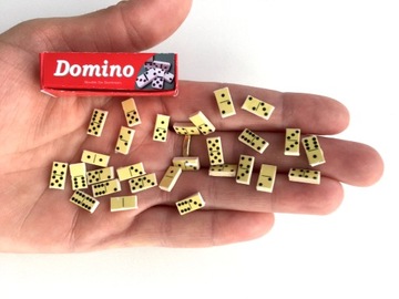 Mini gra domino dla lalek Barbie LOL OMG akcesoria