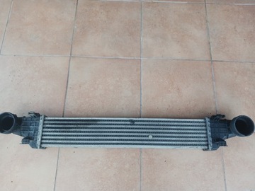 CHLADIČ INTERCOOLER MERCEDES W211 2,2 CDI A2115001002