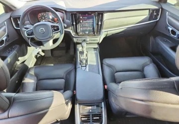 Volvo V90 II Cross Country 2.0 T5 254KM 2018 Volvo V90 Auta z USA - Zapytaj o wiecej ofert 2.0 Benzyna 254KM, zdjęcie 6
