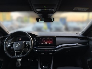 Skoda Octavia IV Liftback 1.5 TSI EVO 150KM 2023 Skoda Octavia IV 1.5 TSI / 150 KM Sportline DSG Sa, zdjęcie 39