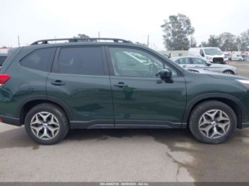 Subaru Forester V 2023 Subaru Forester Premium 2023 2.5l 2.5 Benzyna 182KM, zdjęcie 6