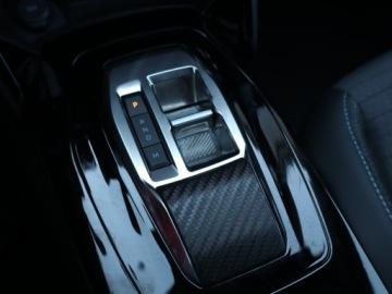 Peugeot 2008 II SUV 1.2 PureTech 130KM 2023 Peugeot 2008 1.2 PureTech, Salon Polska, zdjęcie 15