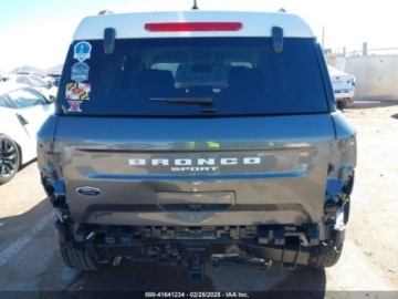 Ford Bronco VI 2024 Ford Bronco 2024r., 4x4, 1.5L 1.5 Benzyna 181KM, zdjęcie 7