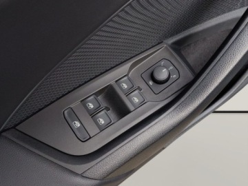 Skoda Octavia IV Liftback 2.0 TDI 150KM 2023 Skoda Octavia 2.0TDI 150KM Ambition DSG SerwisASO Kessy Led Kamera SmartLi, zdjęcie 16