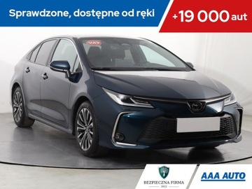 Toyota Corolla XII Sedan Facelifting 1.5 VVT-i 125KM 2024 Toyota Corolla 1.5 VVT-i, Salon Polska