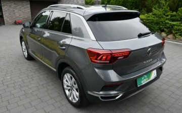 Volkswagen T-Roc I SUV 1.5 TSI ACT 150KM 2021 Volkswagen T-Roc 1,5 TSI 150 KM DSG R-LINE Nawigacja Kamera DIGITAL FULL L, zdjęcie 3