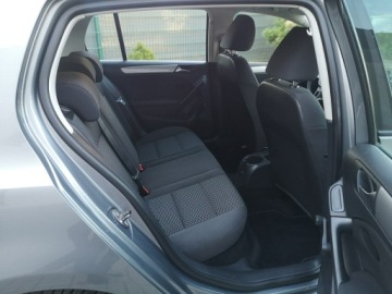 Volkswagen Golf VI Hatchback 5d 1.2 TSI 105KM 2011 Volkswagen Golf 1.2 TSI 105KM Klimatyacja Isofix, zdjęcie 17
