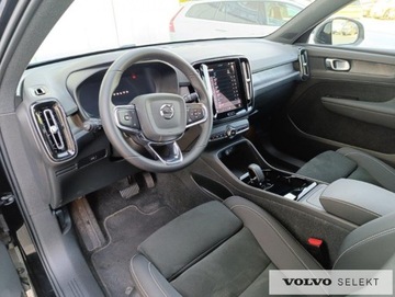 Volvo XC40 Recharge 70kWh 238KM 2023 Volvo XC 40 XC40 Recharge Plus Pakiet Climate Kame, zdjęcie 15