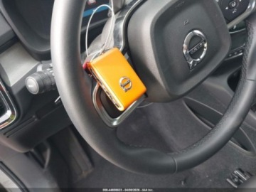 Volvo XC40 2024 Volvo XC 40 B5 Dark Theme 2024 2.0 Benzyna 247KM, zdjęcie 12