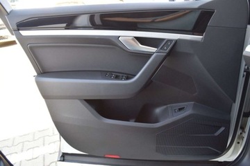 Volkswagen Touareg III 2020 Volkswagen Touareg SalonPL TDI 231KM 4x4 Automat Hak Matrix Kamera Navi Sk, zdjęcie 28