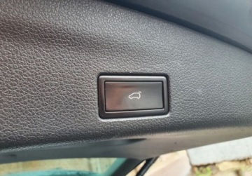 Volkswagen Sharan II Van 2.0 TDI-CR BMT 170KM 2011 Volkswagen Sharan Bi-Xenon LED Kamera GetHelp 2.0 Diesel 170KM, zdjęcie 24