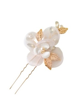 Декоративная булавка в виде цветка