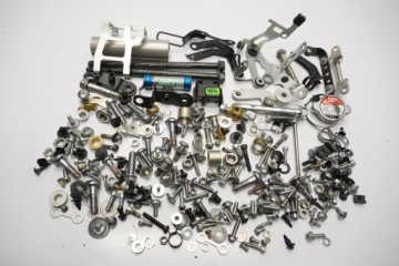 YAMAHA YZF-R6 RJ27 17-19 БОЛТЫ ВИНТЫ