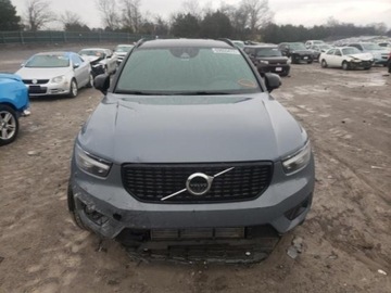 Volvo XC40 2021 Volvo XC 40 Volvo XC40 T5 AWD R-Design, od ubezpieczalni, zdjęcie 1